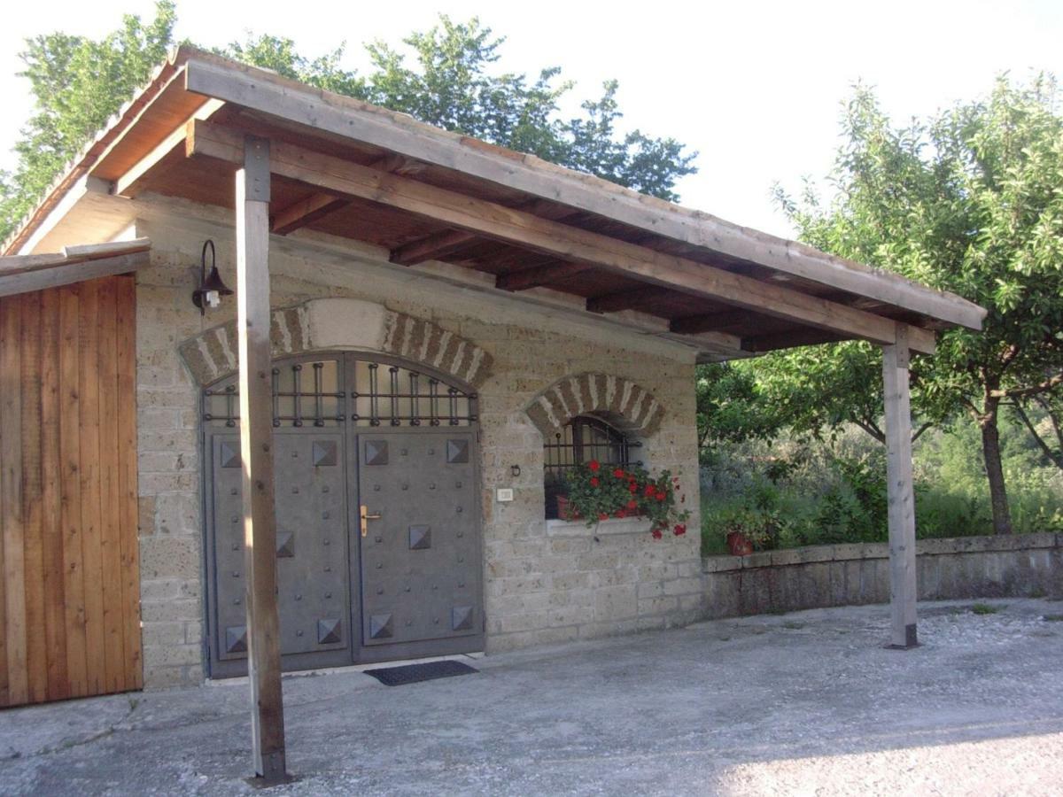 La Casa Sull'Aia,Av Bed & Breakfast Santo Stefano del Sole Eksteriør bilde